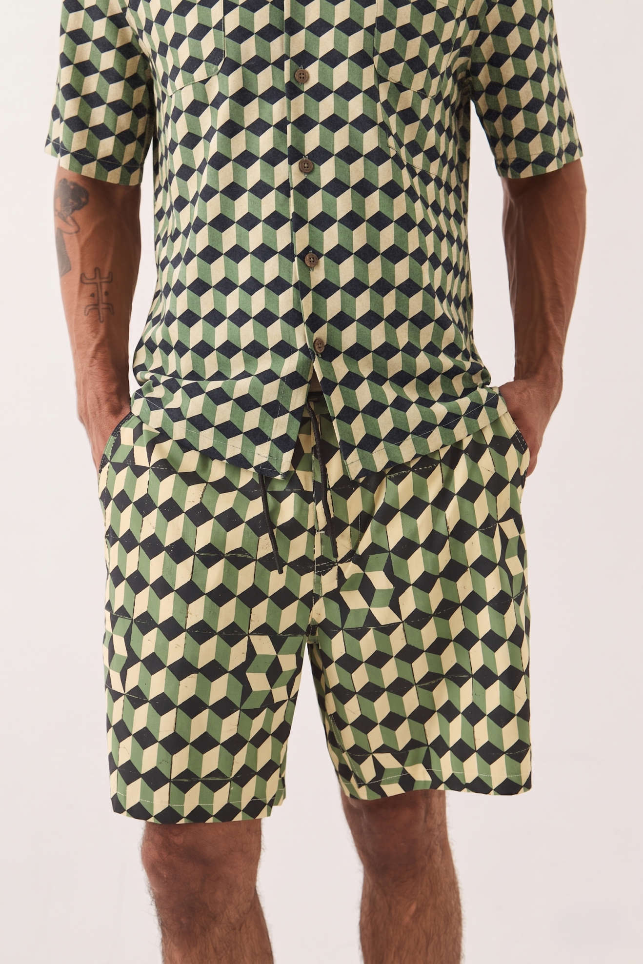 brixton-burger-she-wrote-hybrid-short-black-green-tile image 2