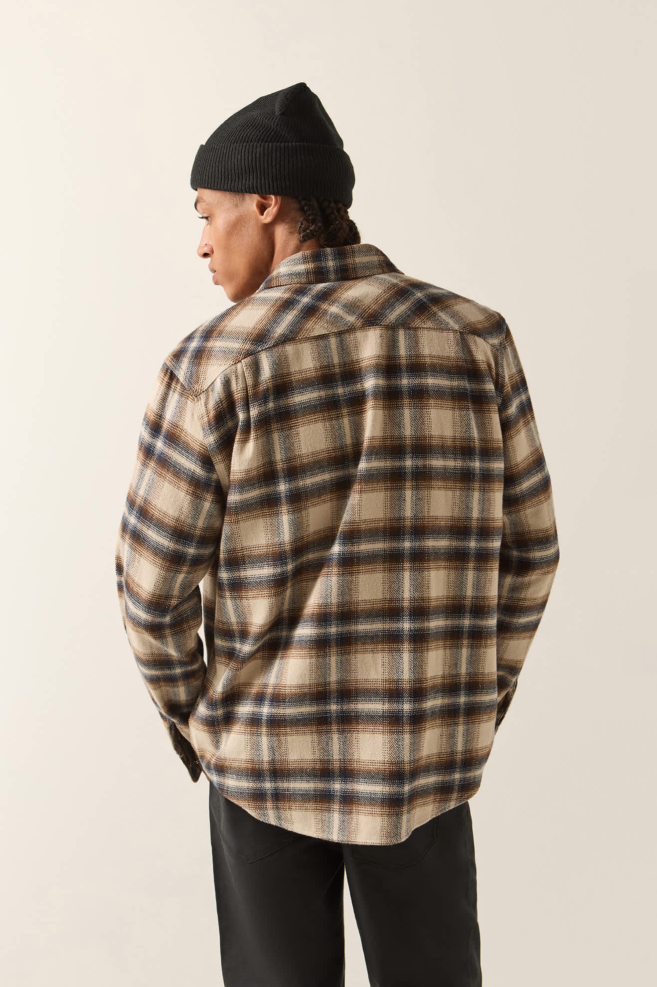 brixton-bowery-flanellhemd-soft-brown-plaid-kariert image 4