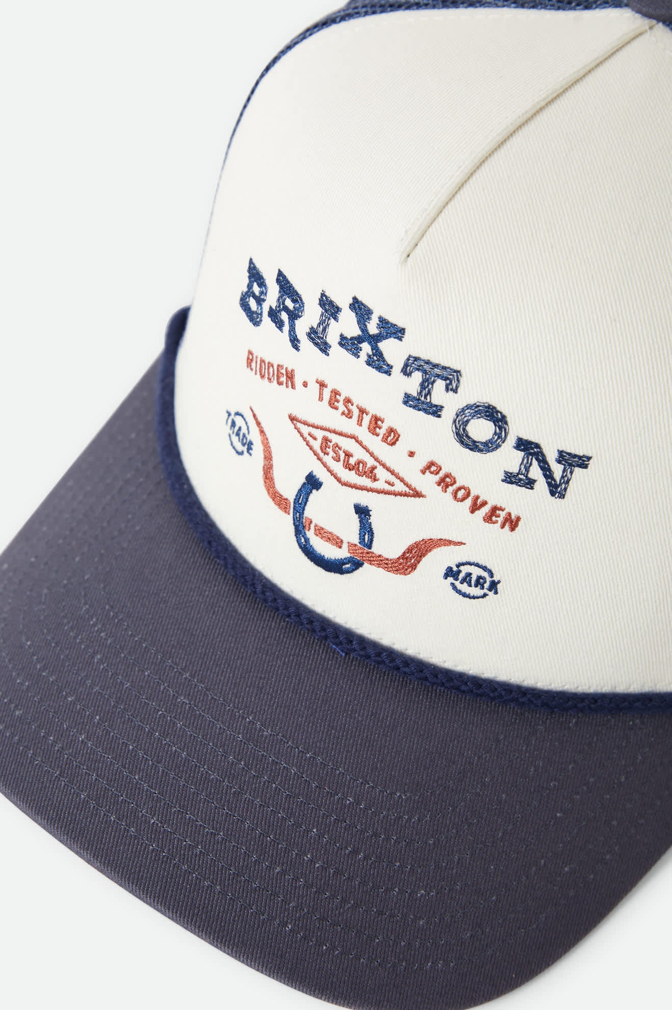 brixton-beekman-netplus-trucker-cap-off-white-navy-verstellbar image 3