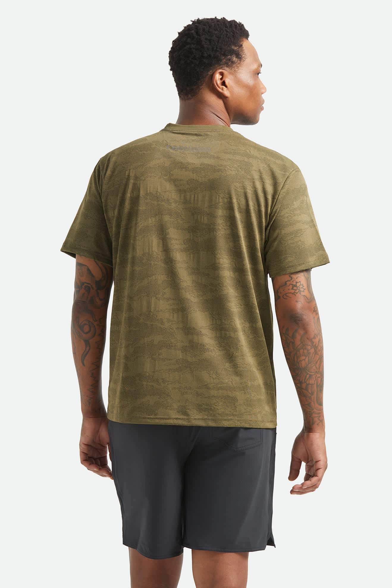 brixton-journey-pocket-t-shirt-olive-tiger-camo image 4