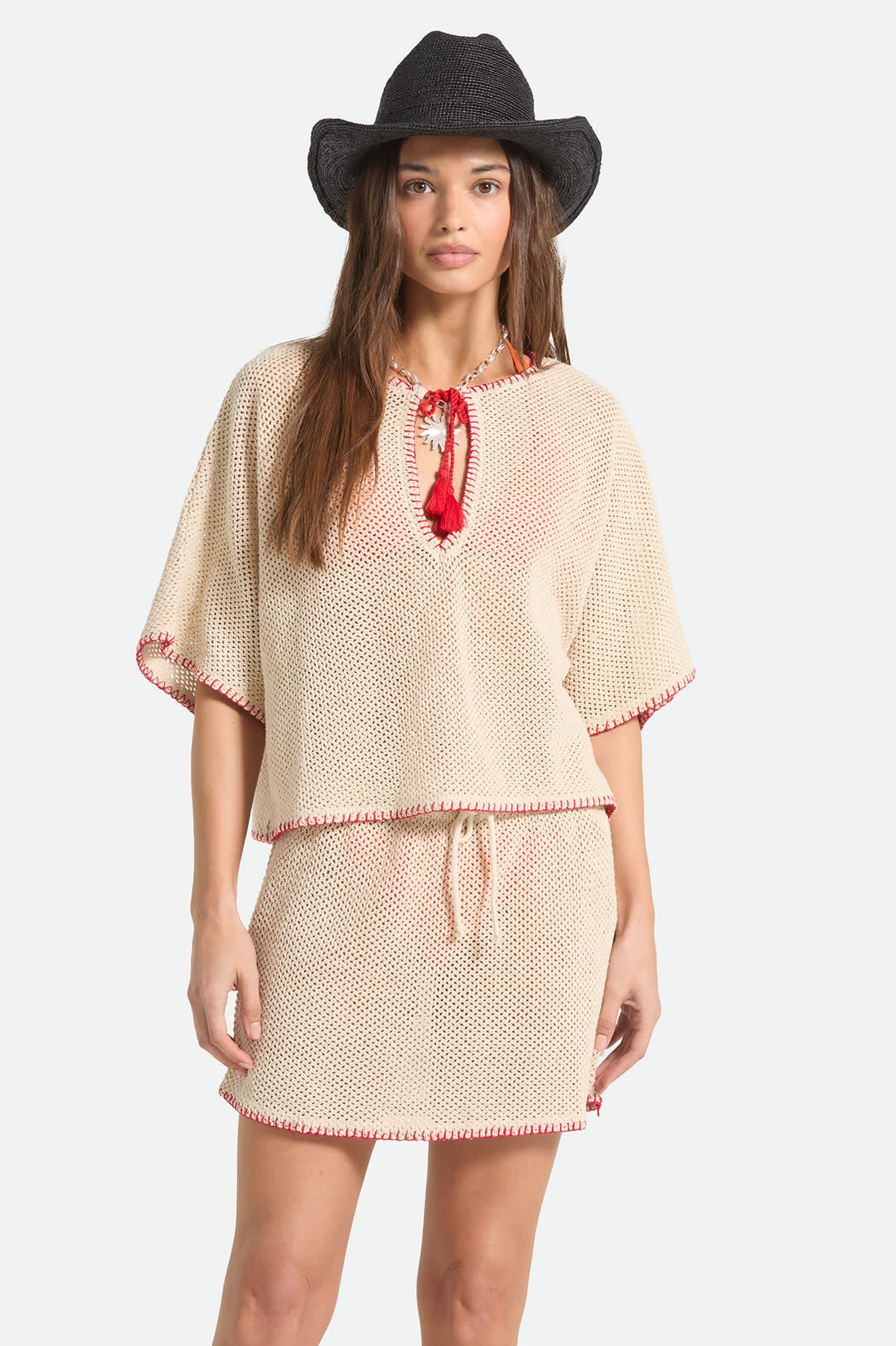 brixton-crochet-cover-up-h-keltop-timeless-taupe image 1