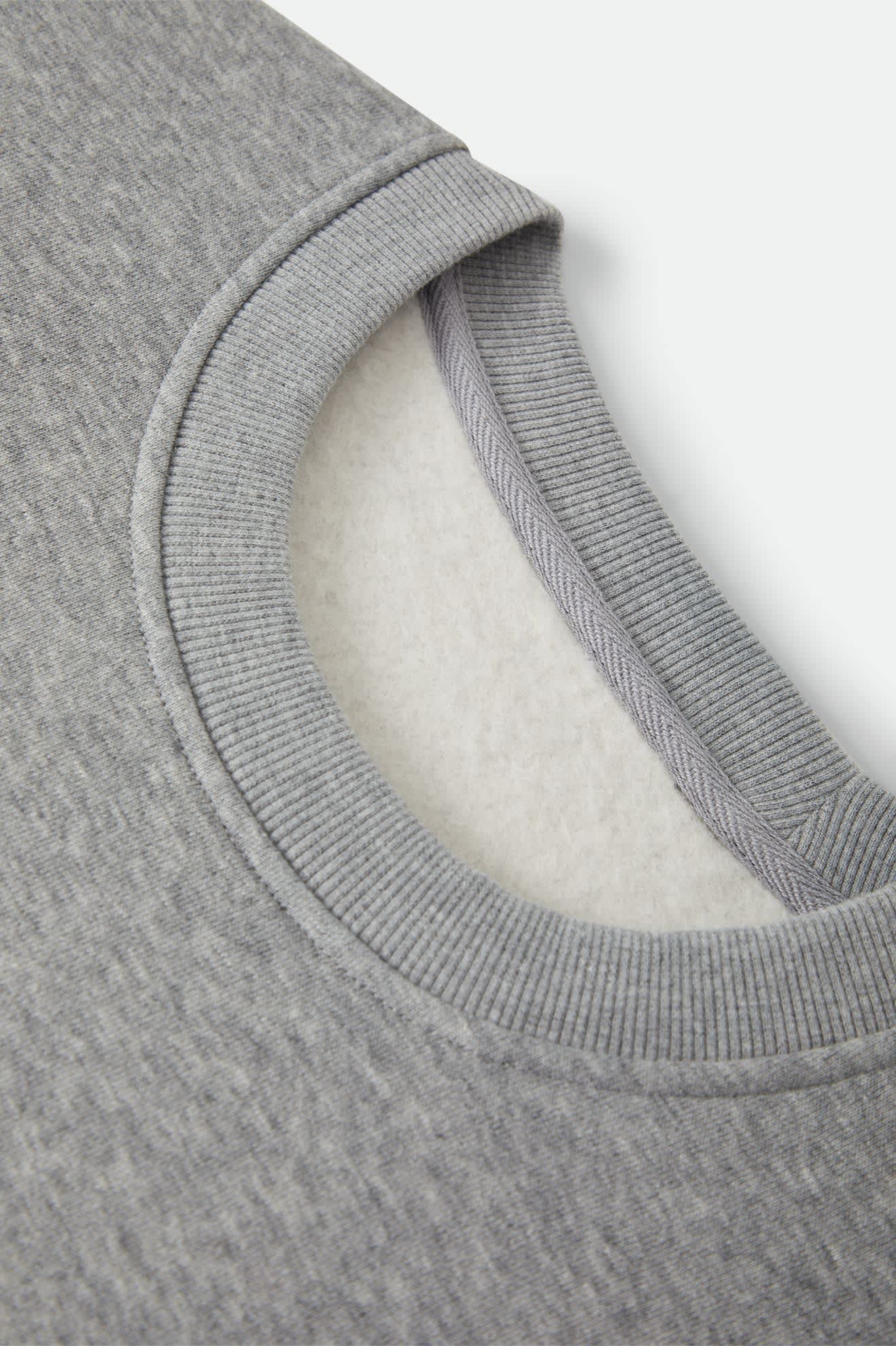 brixton-straton-crew-heather-grey-fleece image 3