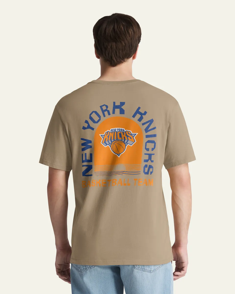 47-everyday-tee-new-york-knicks-bleacher-beach-t-shirt-khaki image 1