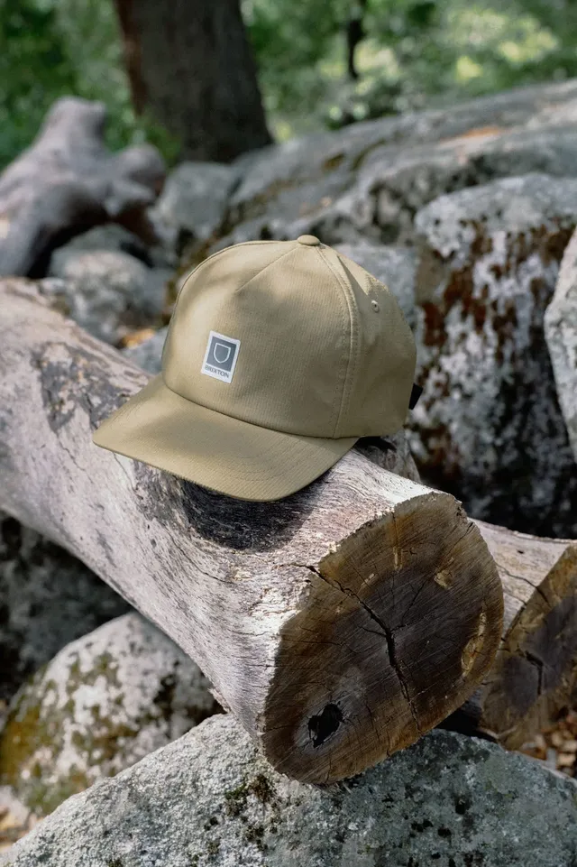 brixton-beta-journey-adjustable-cap-dark-olive image 1