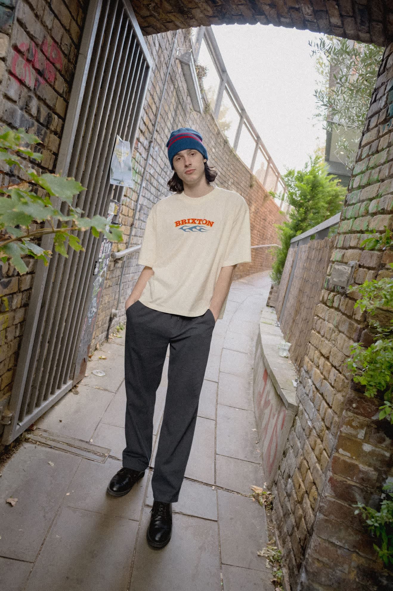 brixton-clifton-boxed-crop-t-shirt-cream-cropped-baumwolle image 8