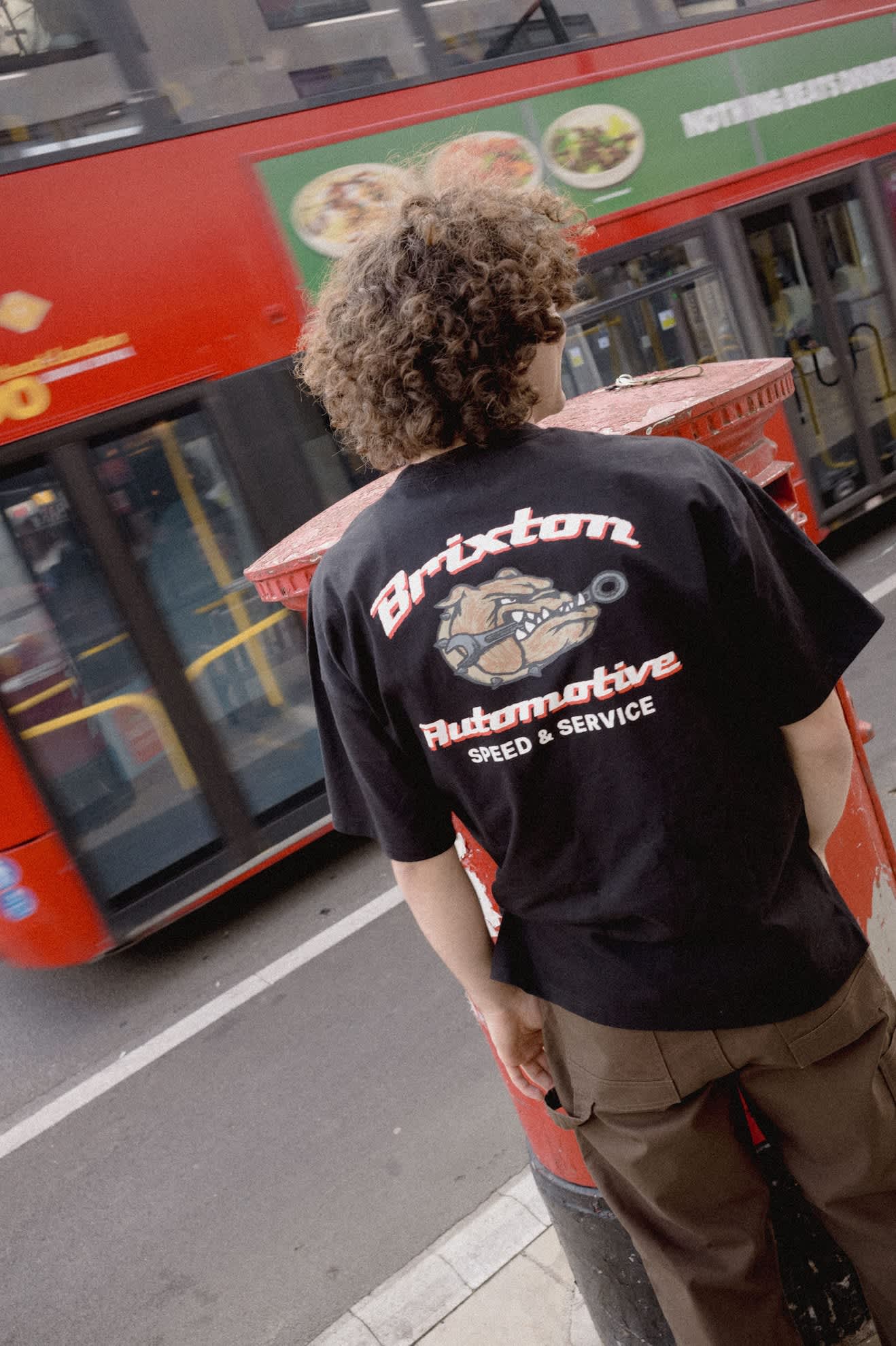 brixton-brewster-oversized-t-shirt-schwarz-baumwolle image 4
