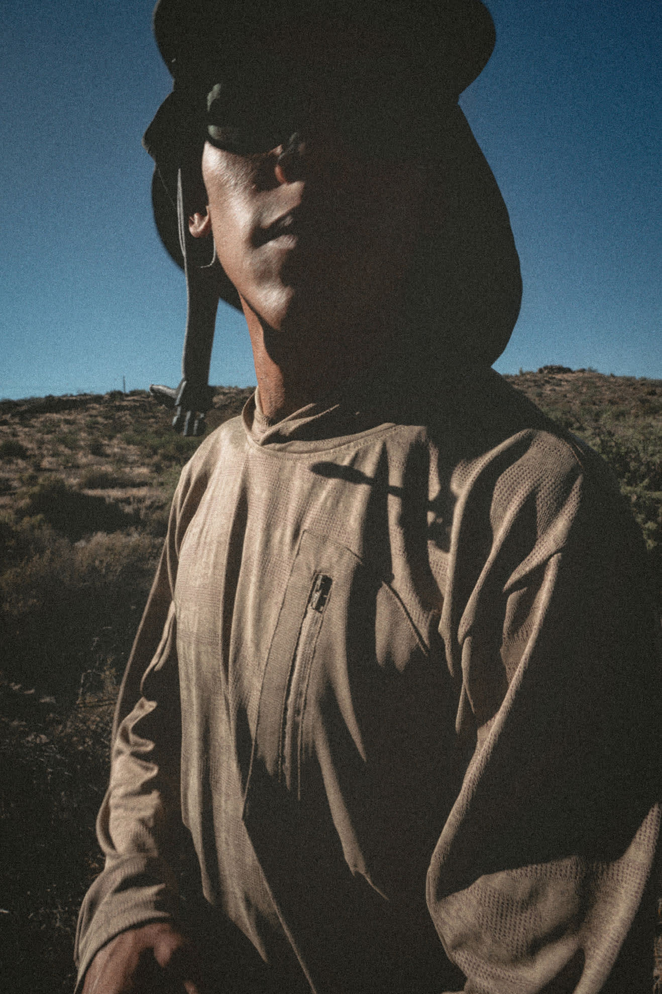 brixton-journey-sun-hoodie-desert-tiger-camo image 7