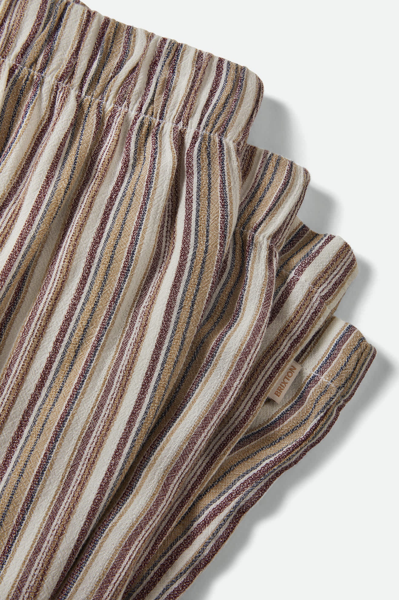 brixton-alley-lounge-pant-worn-in-robust-red-stripe-viskose image 6