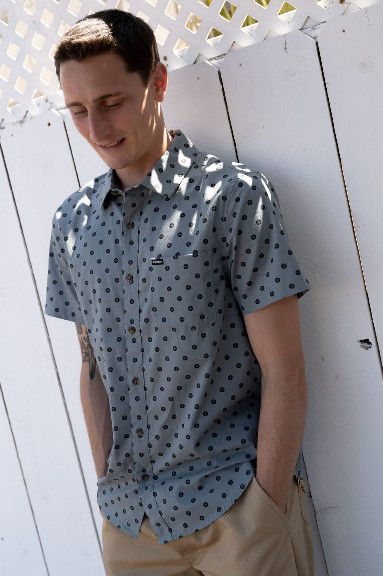 brixton-charter-print-shirt-micro-street-tile-herren image 6