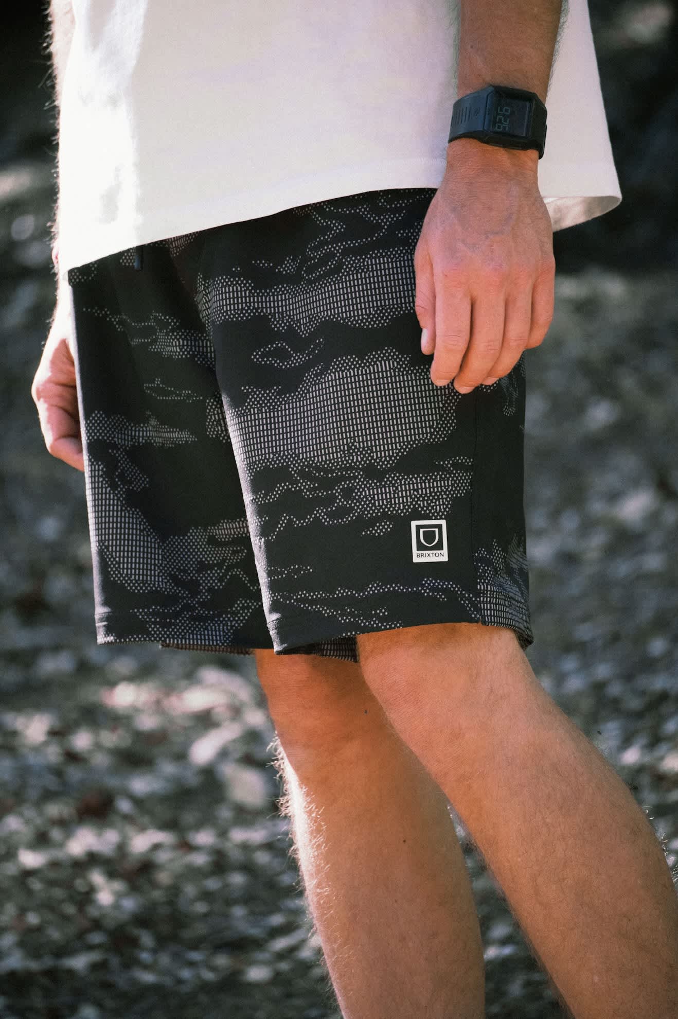 brixton-journey-active-short-black-camo-sportshorts-herren image 2