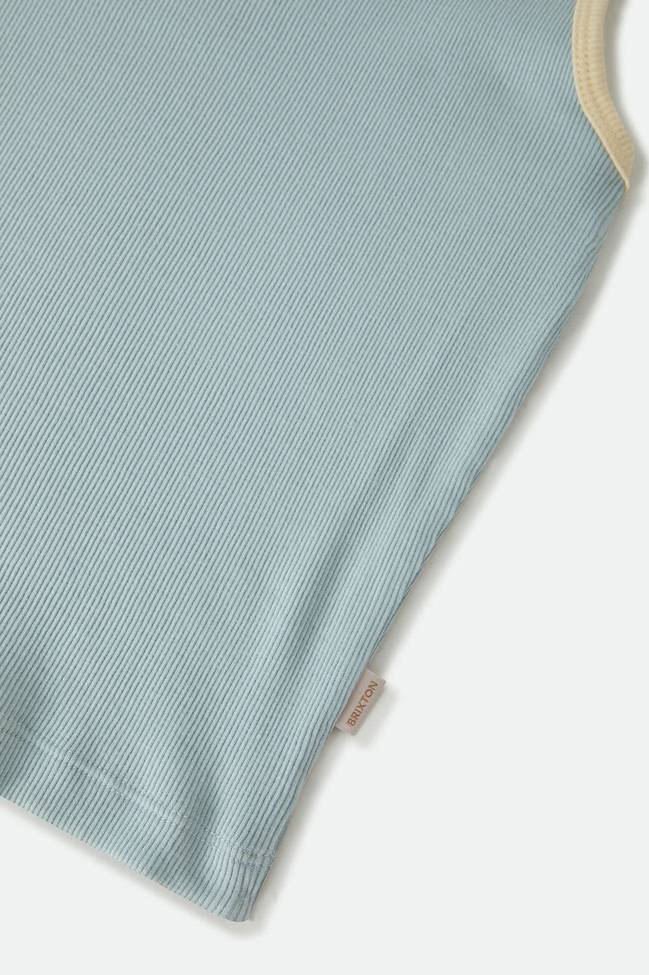 brixton-ringer-organic-a-tank-top-sea-grass image 8