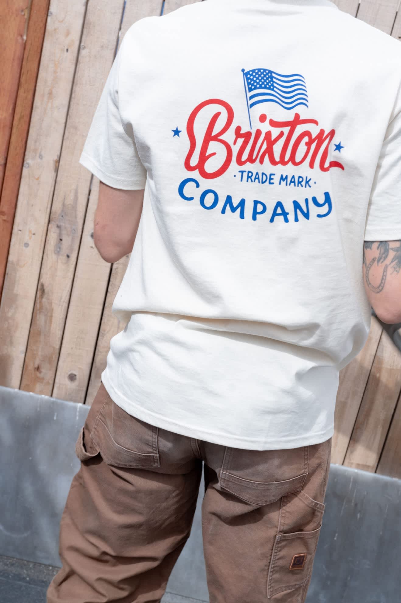 brixton-brxtn-flag-t-shirt-cream-navy-red-grafik image 3