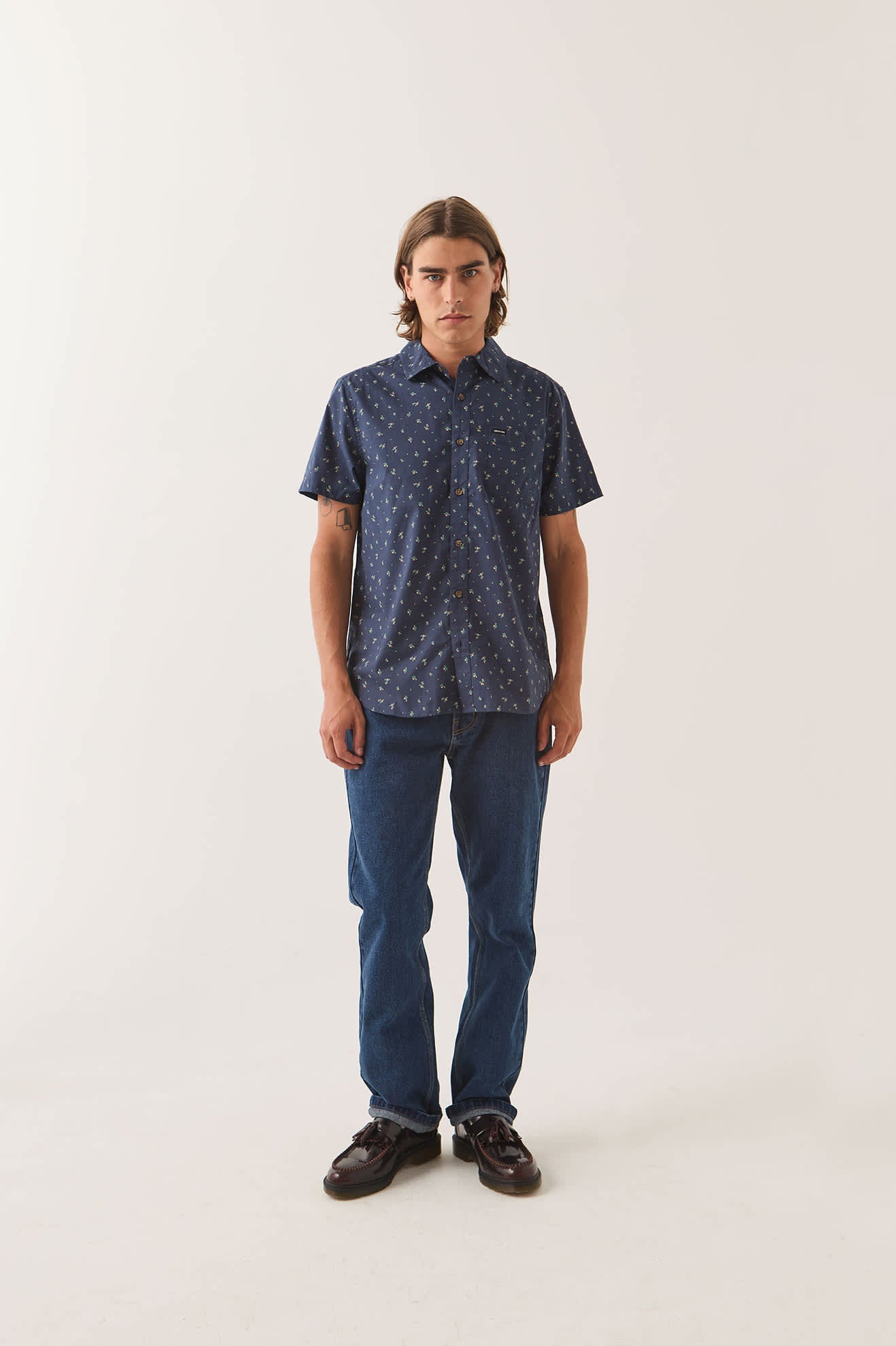 brixton-charter-print-shirt-hemd-washed-navy-micro-floral image 2