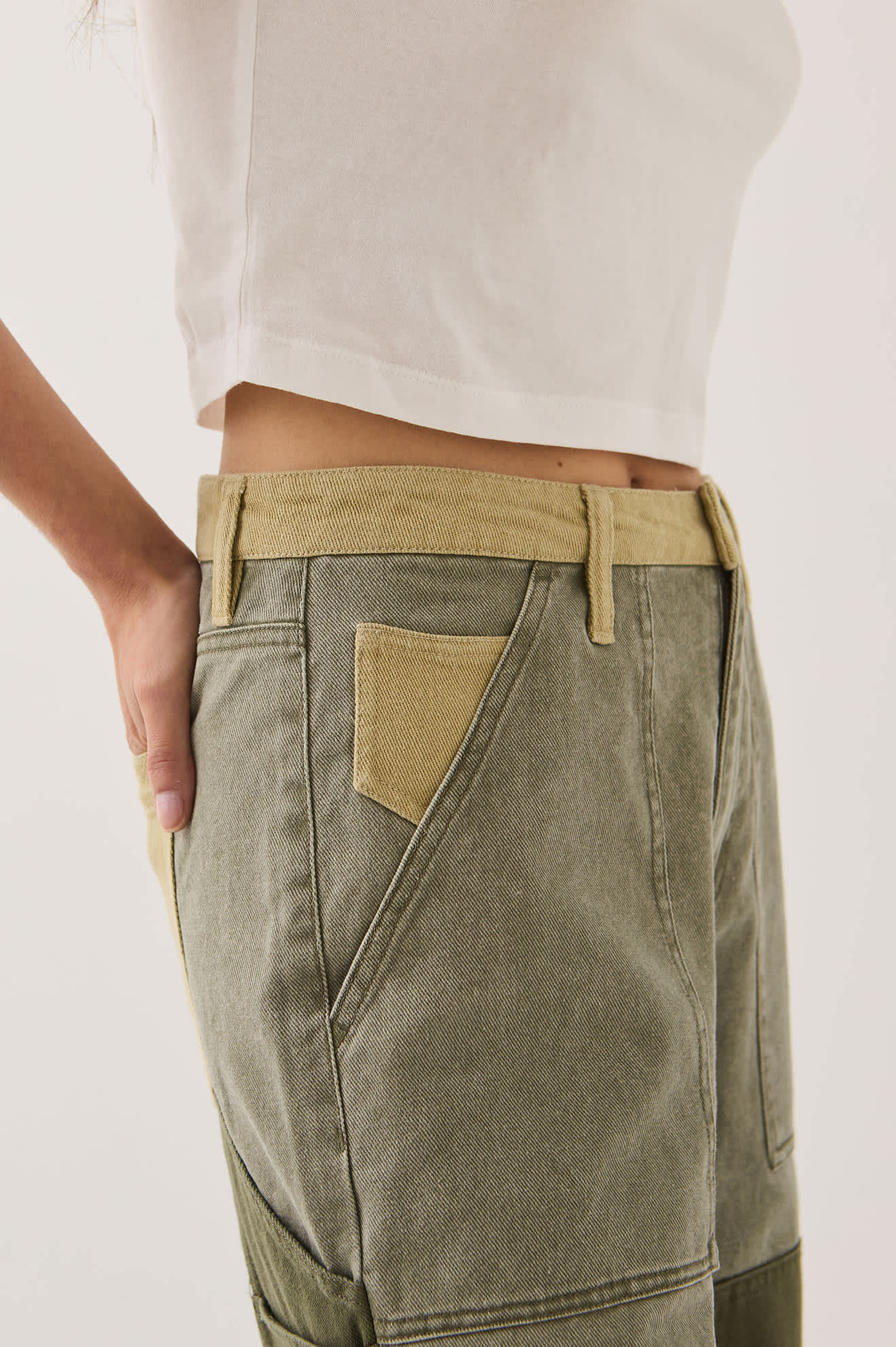 brixton-essex-patchwork-painter-pant-vintage-olive-damen image 6
