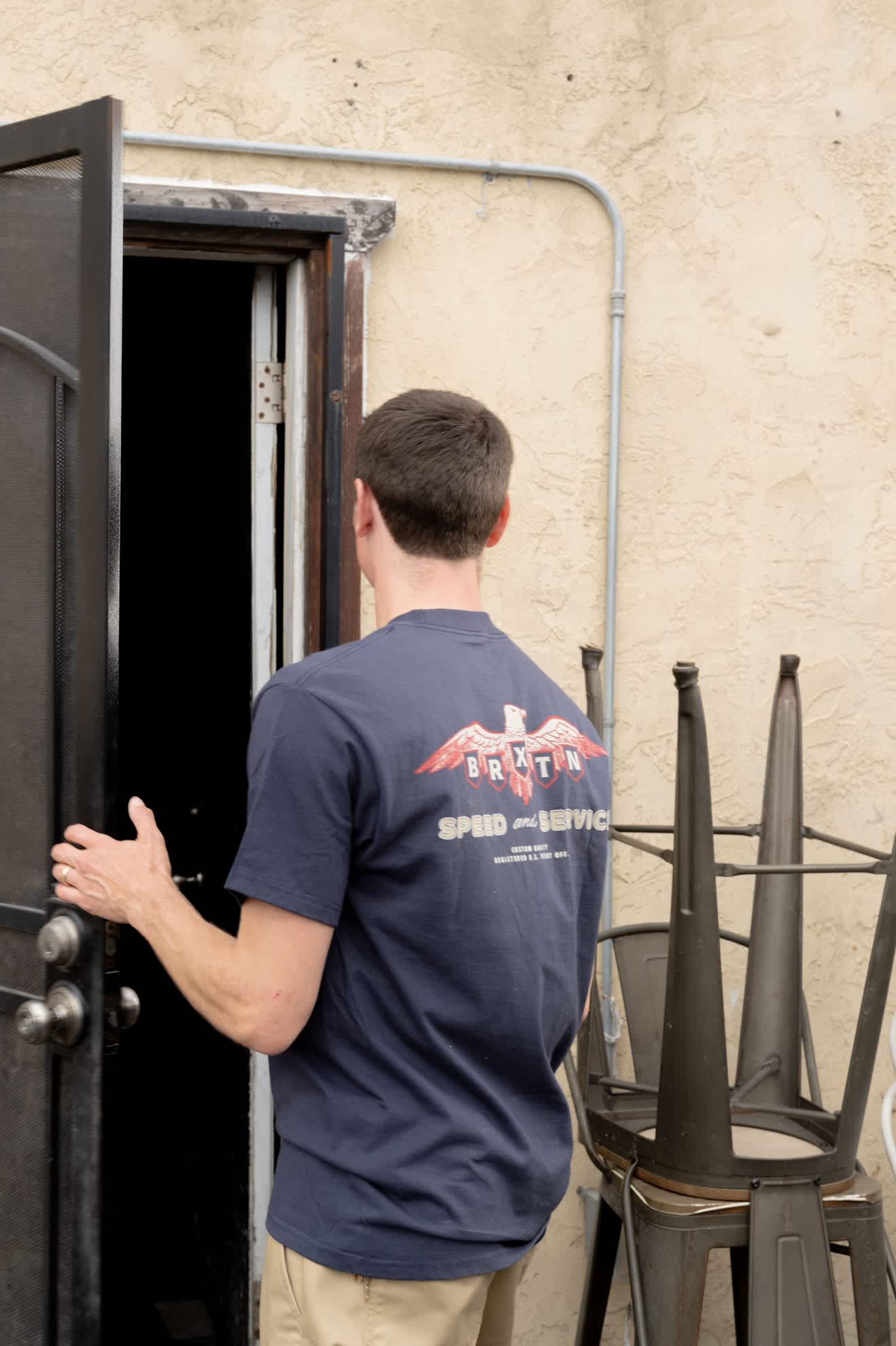 brixton-eagle-speed-shop-t-shirt-navy-mit-print image 4