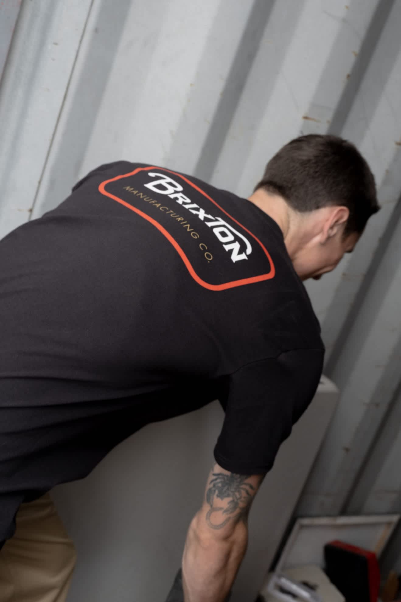 brixton-grade-standard-t-shirt-herren-schwarz-baumwolle image 5