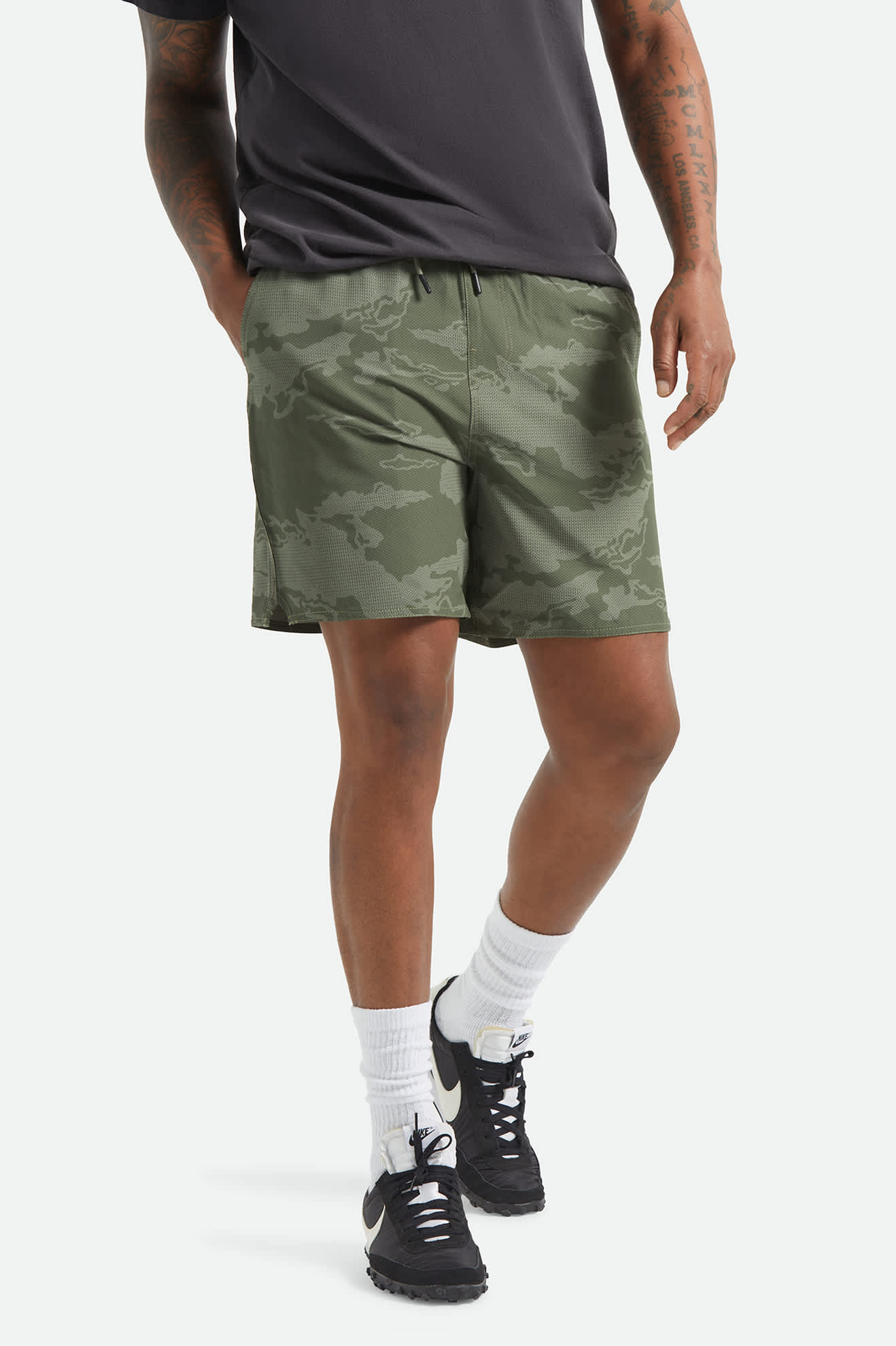 brixton-journey-active-short-olive-tiger-camo image 2
