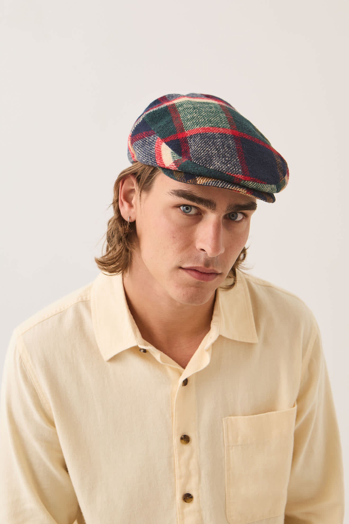 brixton-hooligan-flat-cap-navy-green-red-karo-schieberm-tze image 2