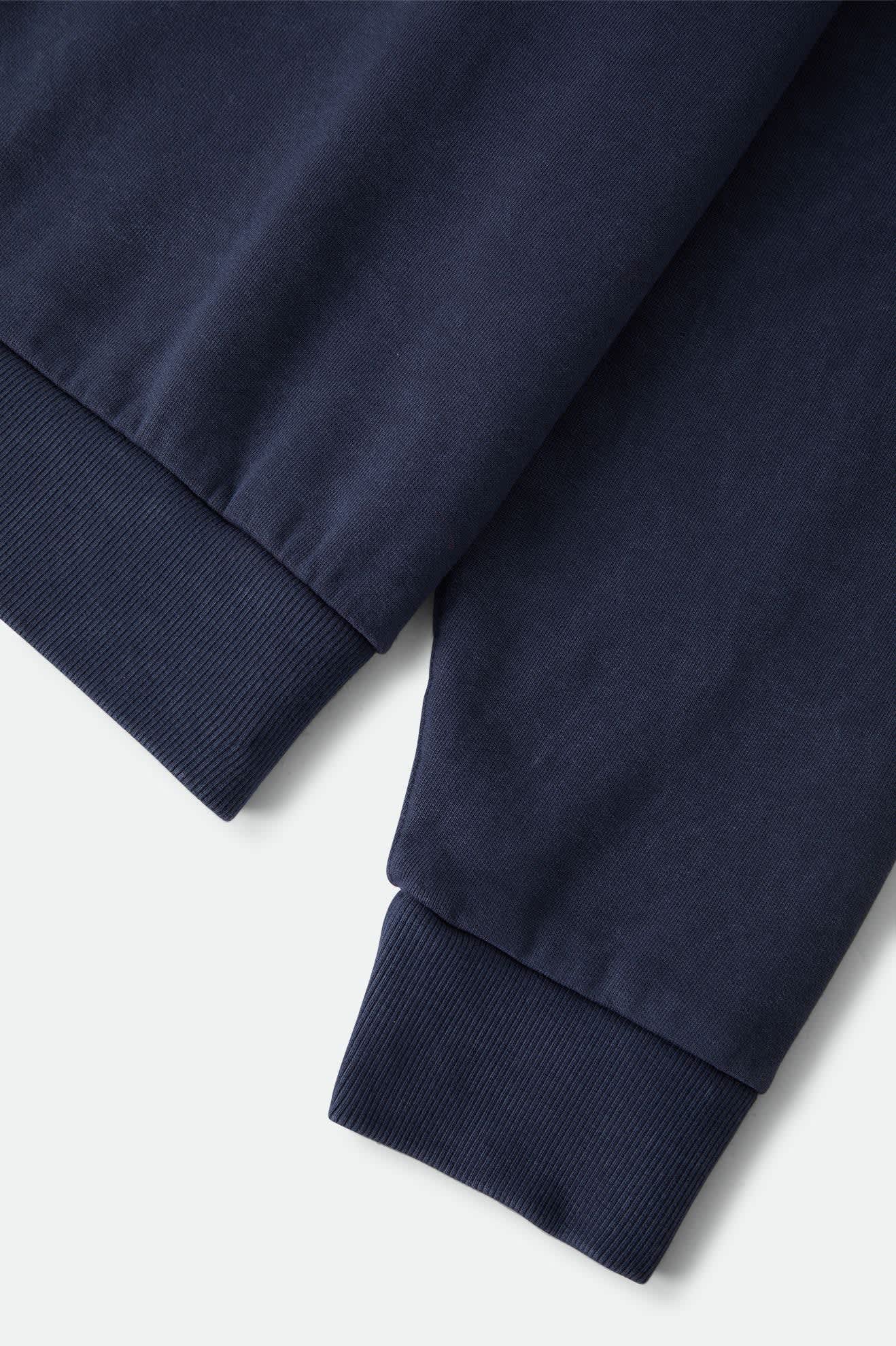 brixton-baseline-crew-fleece-sweatshirt-washed-navy image 4