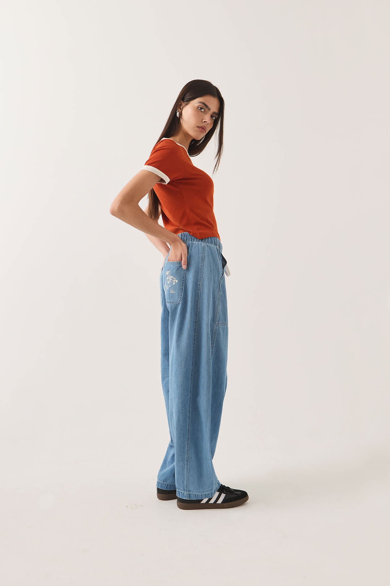 brixton-utility-everyday-barrel-pant-light-stone-wash-twill image 3