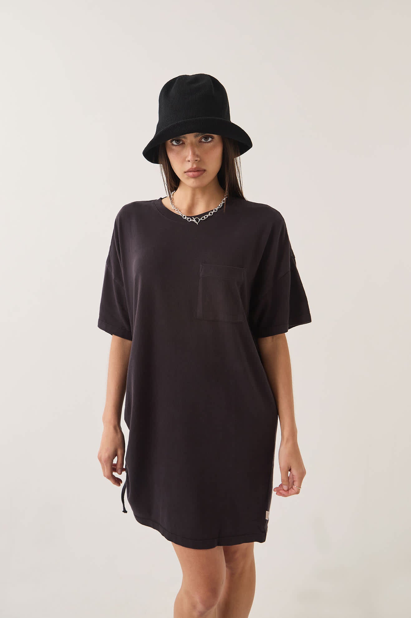 brixton-carefree-t-shirt-kleid-schwarz-bio image 5