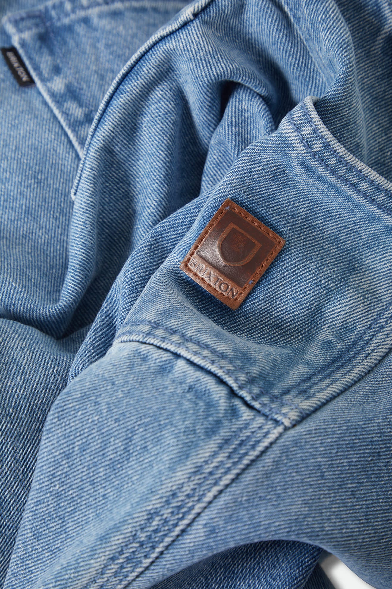 brixton-builders-carpenter-baggy-short-denim-blau image 7