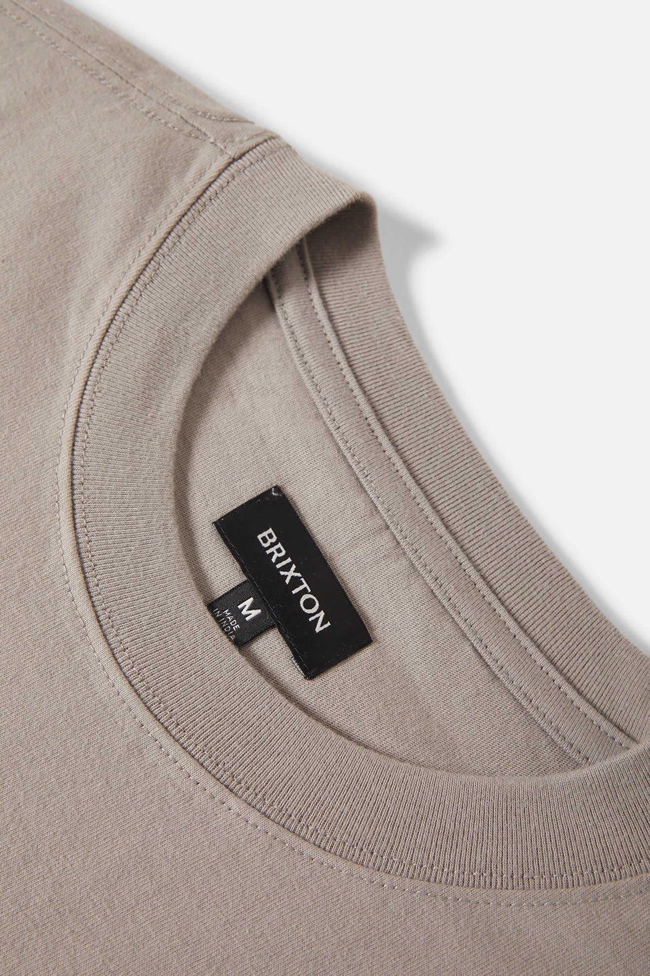 brixton-ursa-oversized-t-shirt-herren-pebble-stone-print image 5