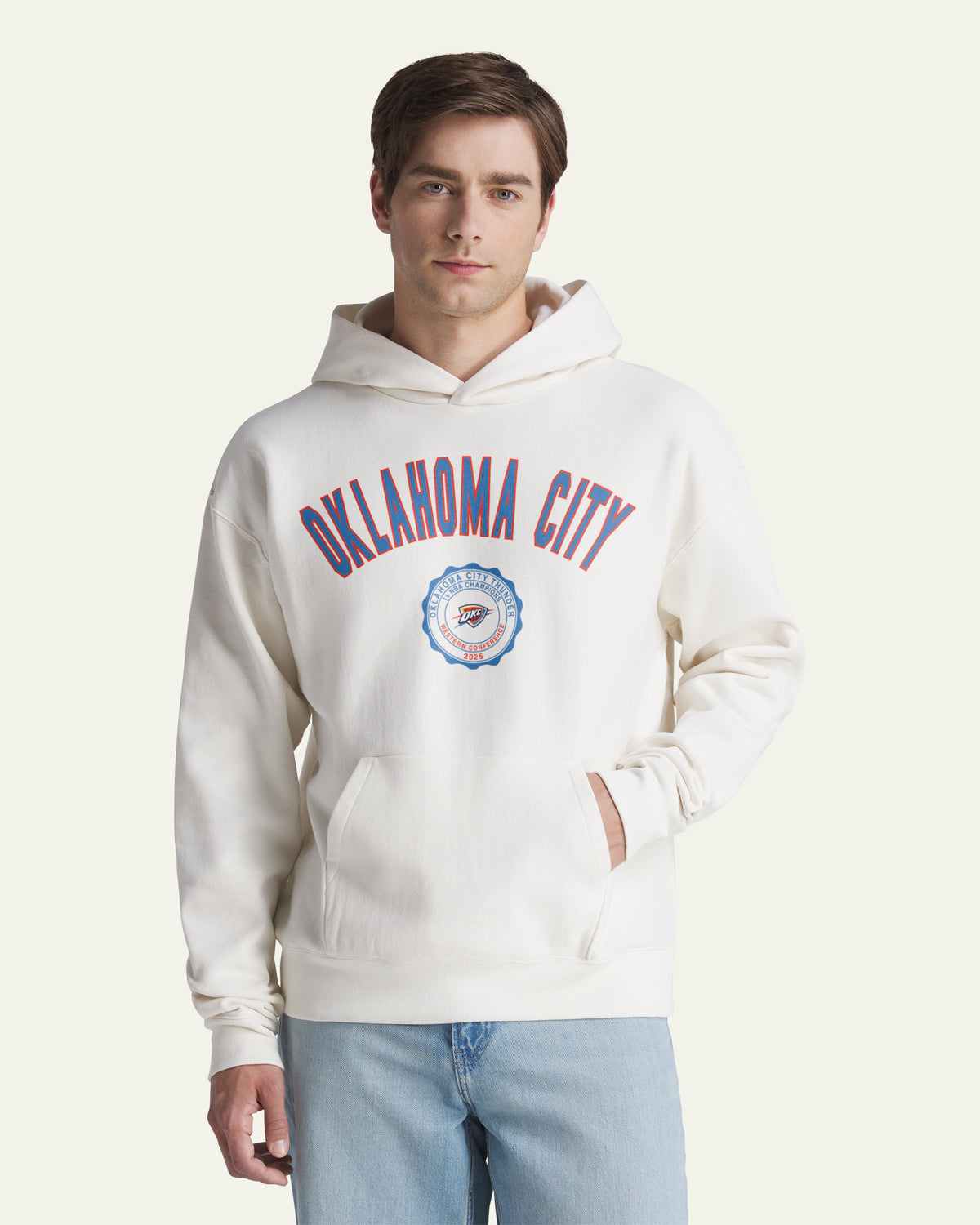 47-headline-crew-oklahoma-city-thunder-crest-bend-hoodie-sandstone image 1