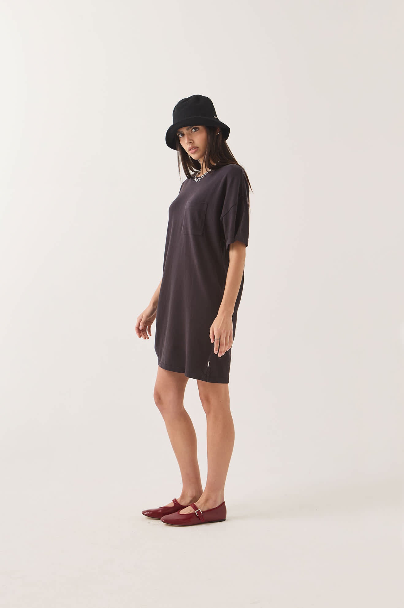 brixton-carefree-t-shirt-kleid-schwarz-bio image 3