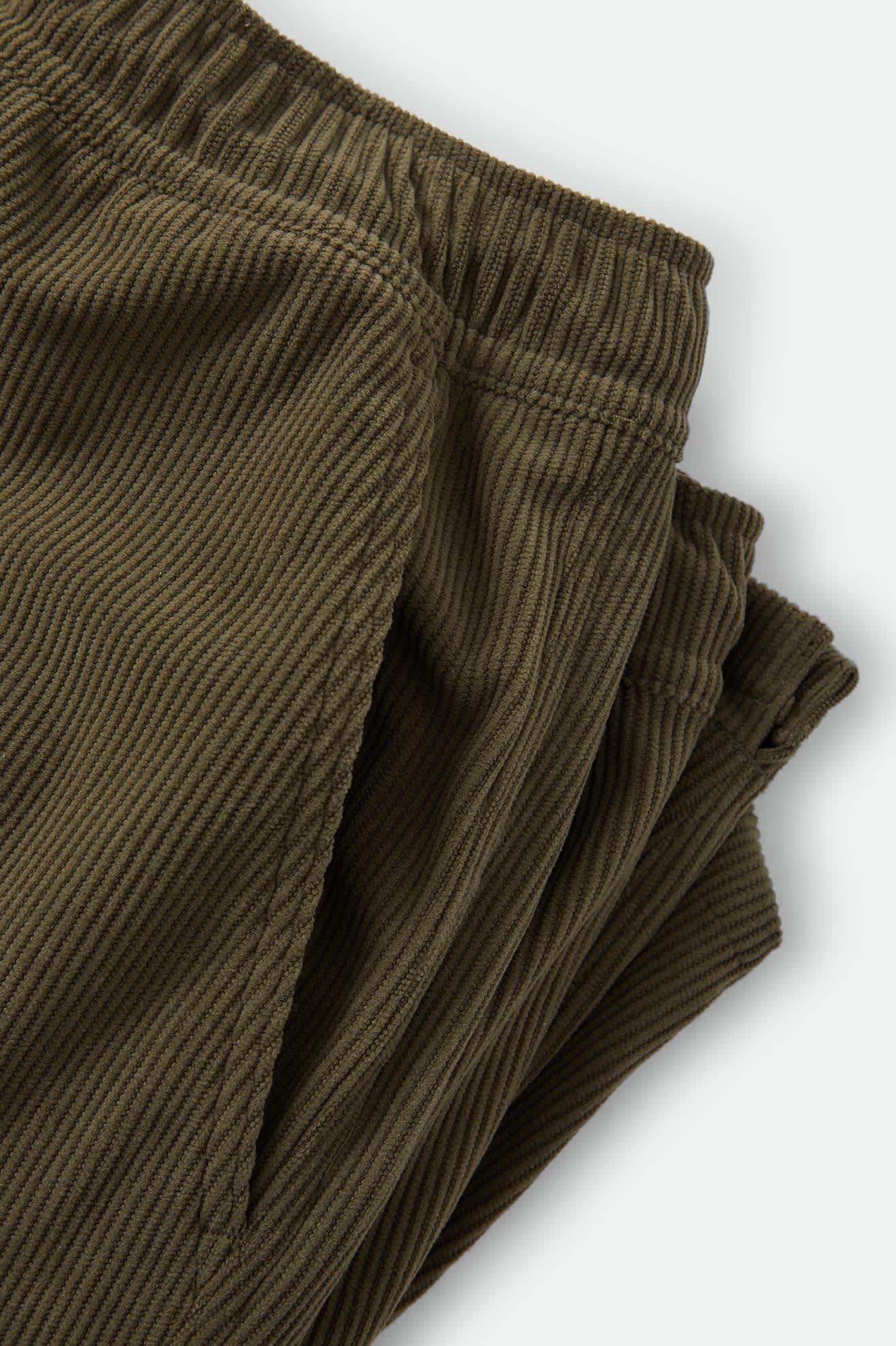 brixton-everyday-cord-shorts-dunkeloliv-kord image 6