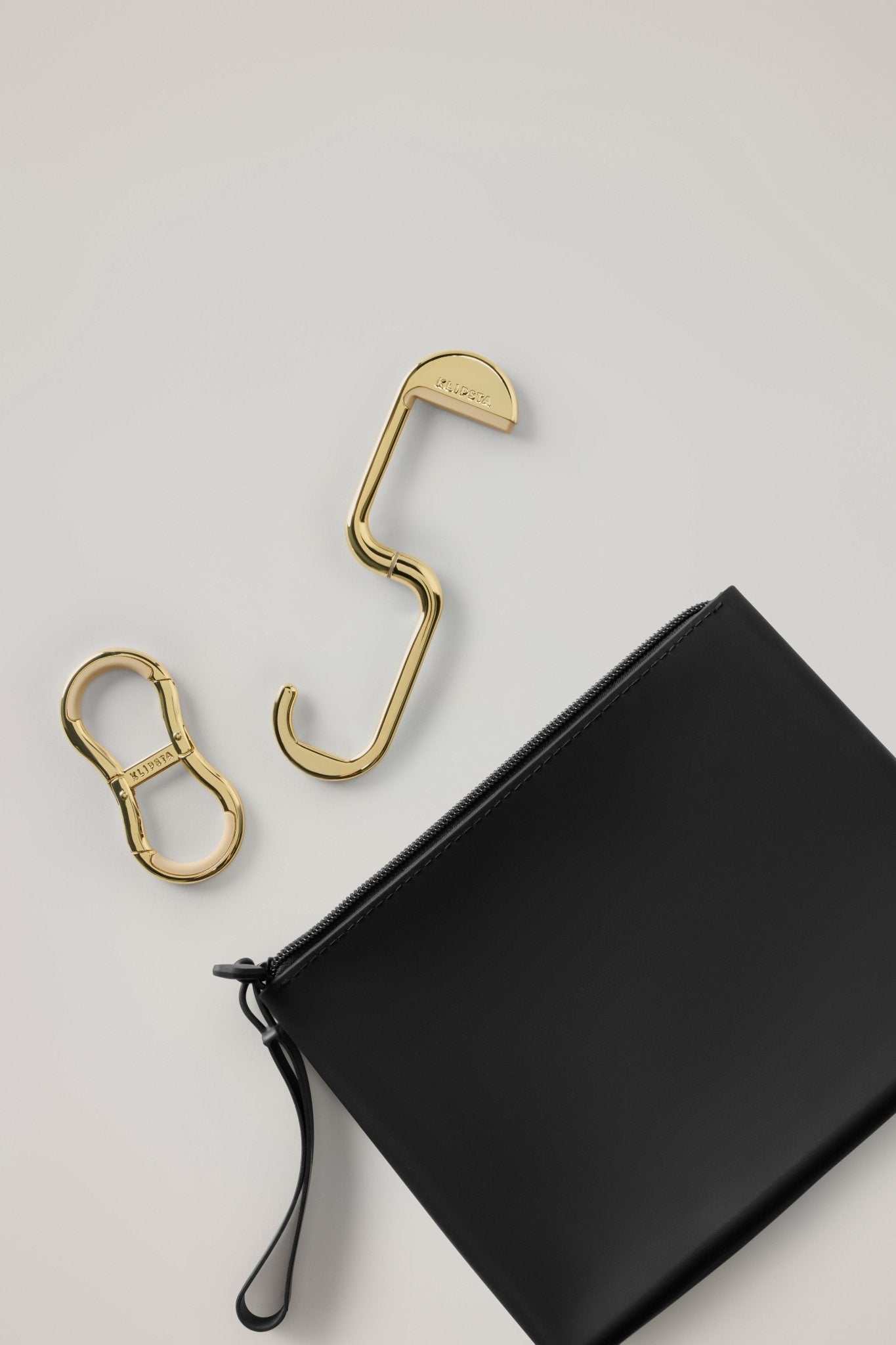 klipsta-luxe-carry-set-geschenkset-gold-mit-taschenhaken image 2