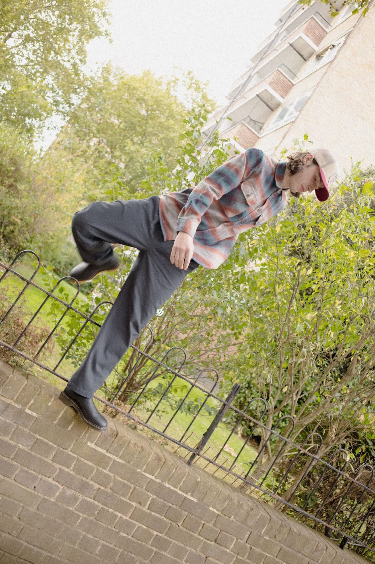 brixton-hubal-trucker-hat-oatmeal-brick-cord image 4