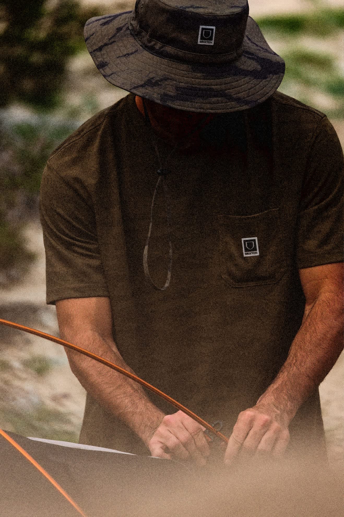brixton-journey-pocket-t-shirt-olive-tiger-camo image 7
