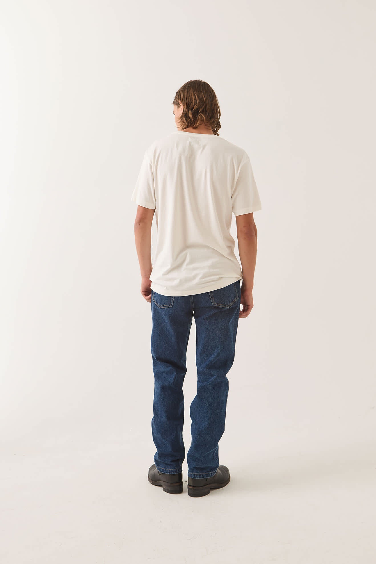 brixton-baseline-pocket-t-shirt-off-white-vintage-wash image 4