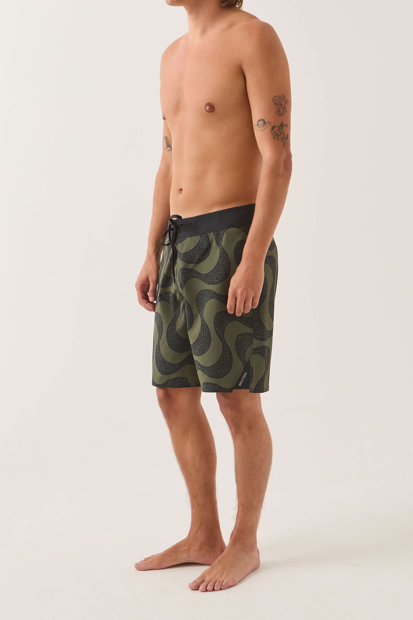 brixton-blitz-boardshort-19-dark-olive-badehose image 3