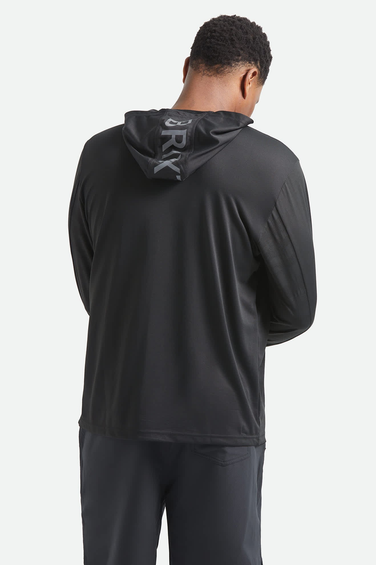 brixton-journey-sun-hoodie-langarm-black-mit-upf-schutz image 6