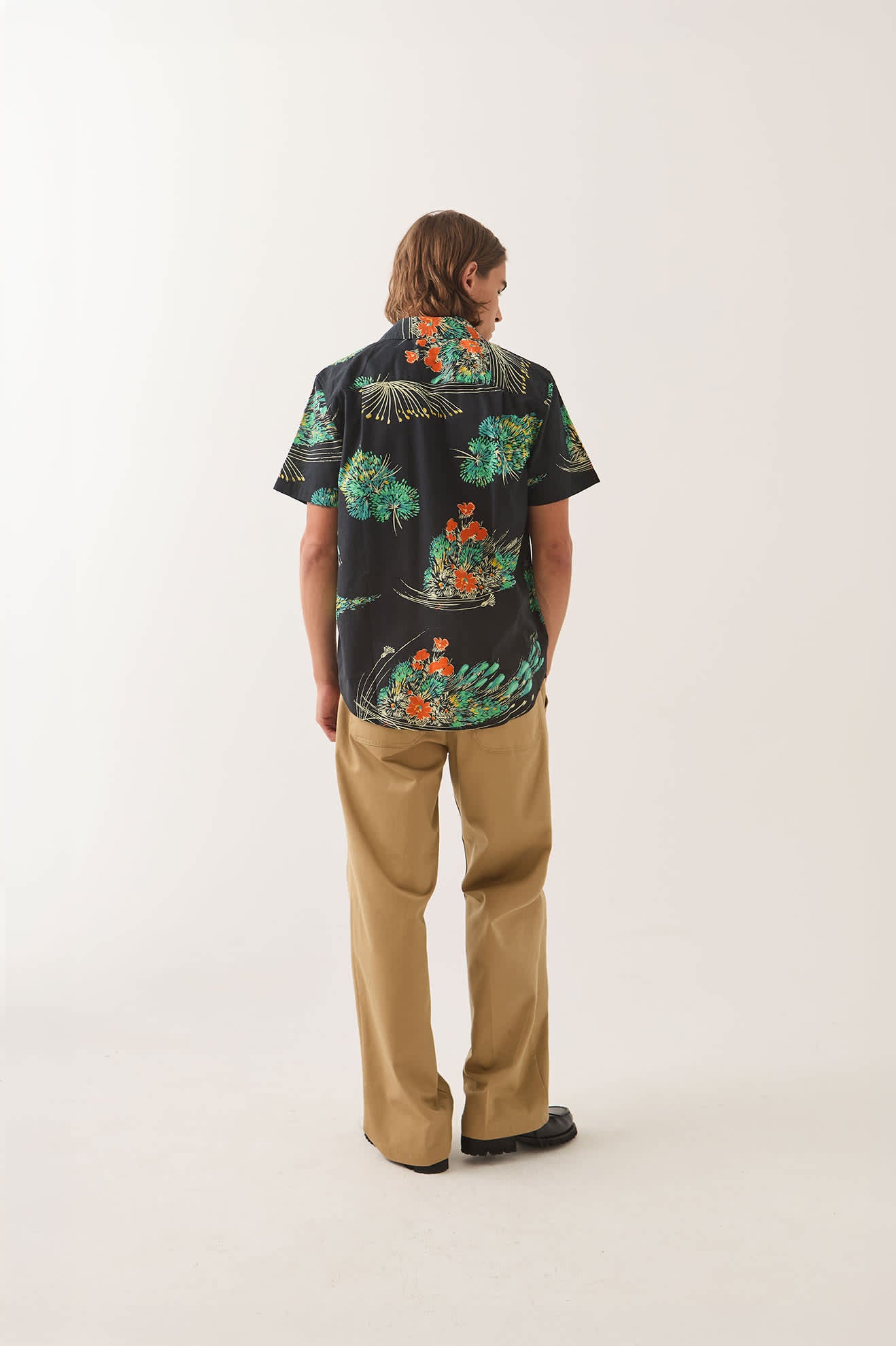 brixton-charter-print-hemd-black-floral-kurzarm image 4