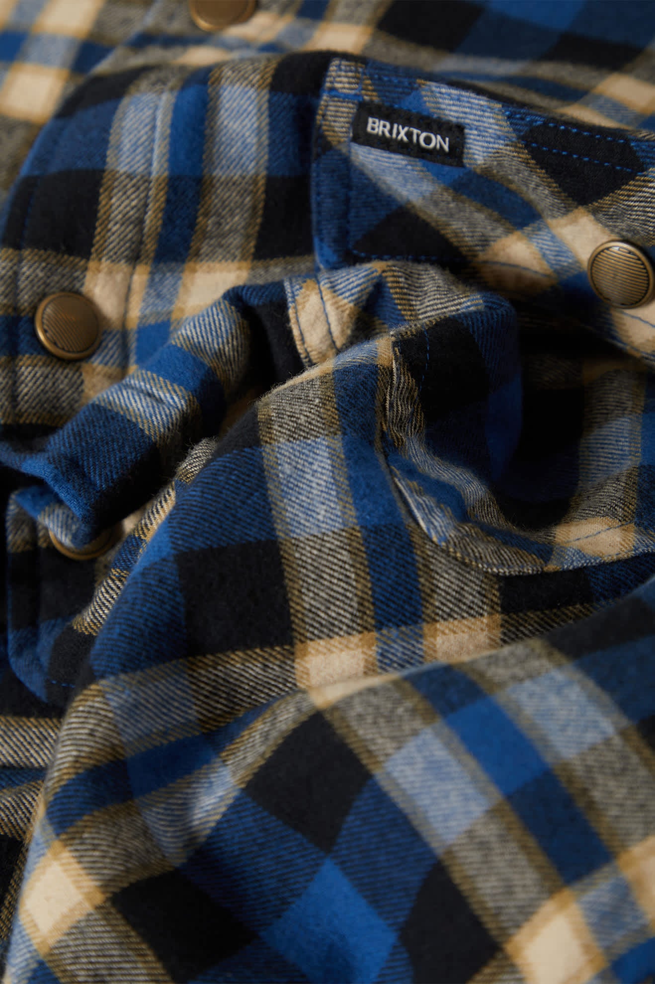 brixton-bowery-quilted-hooded-flannel-navy-cream image 6