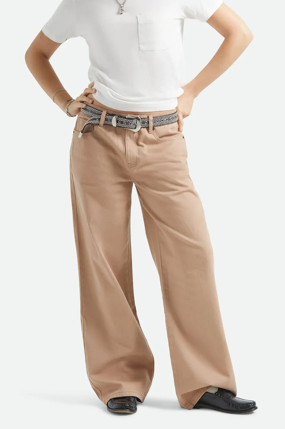 brixton-chloe-5-pocket-pant-stoffhose-washed-taupe-stickerei image 1
