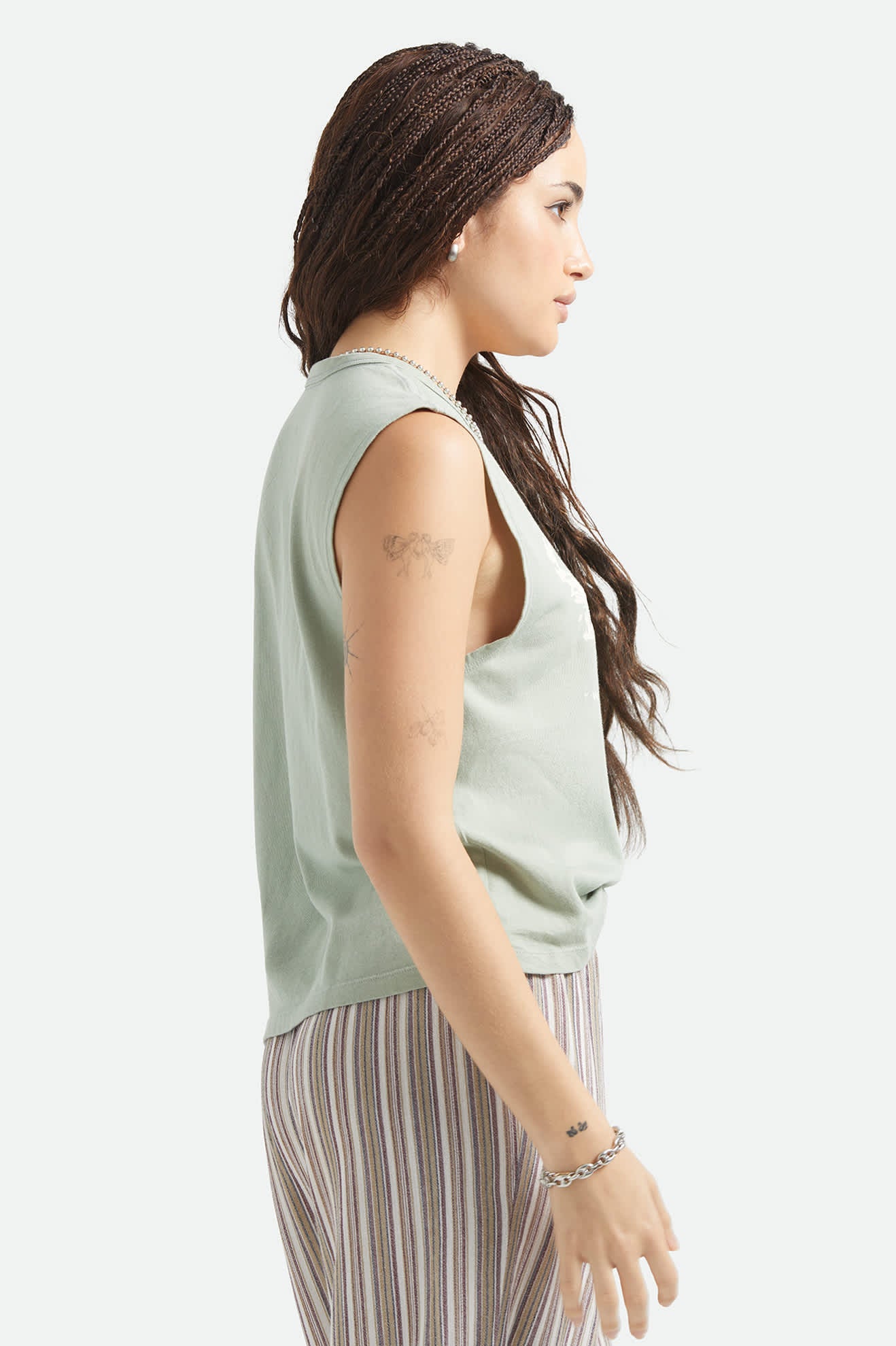 brixton-ranch-muscle-tank-top-sage-green-cropped image 6