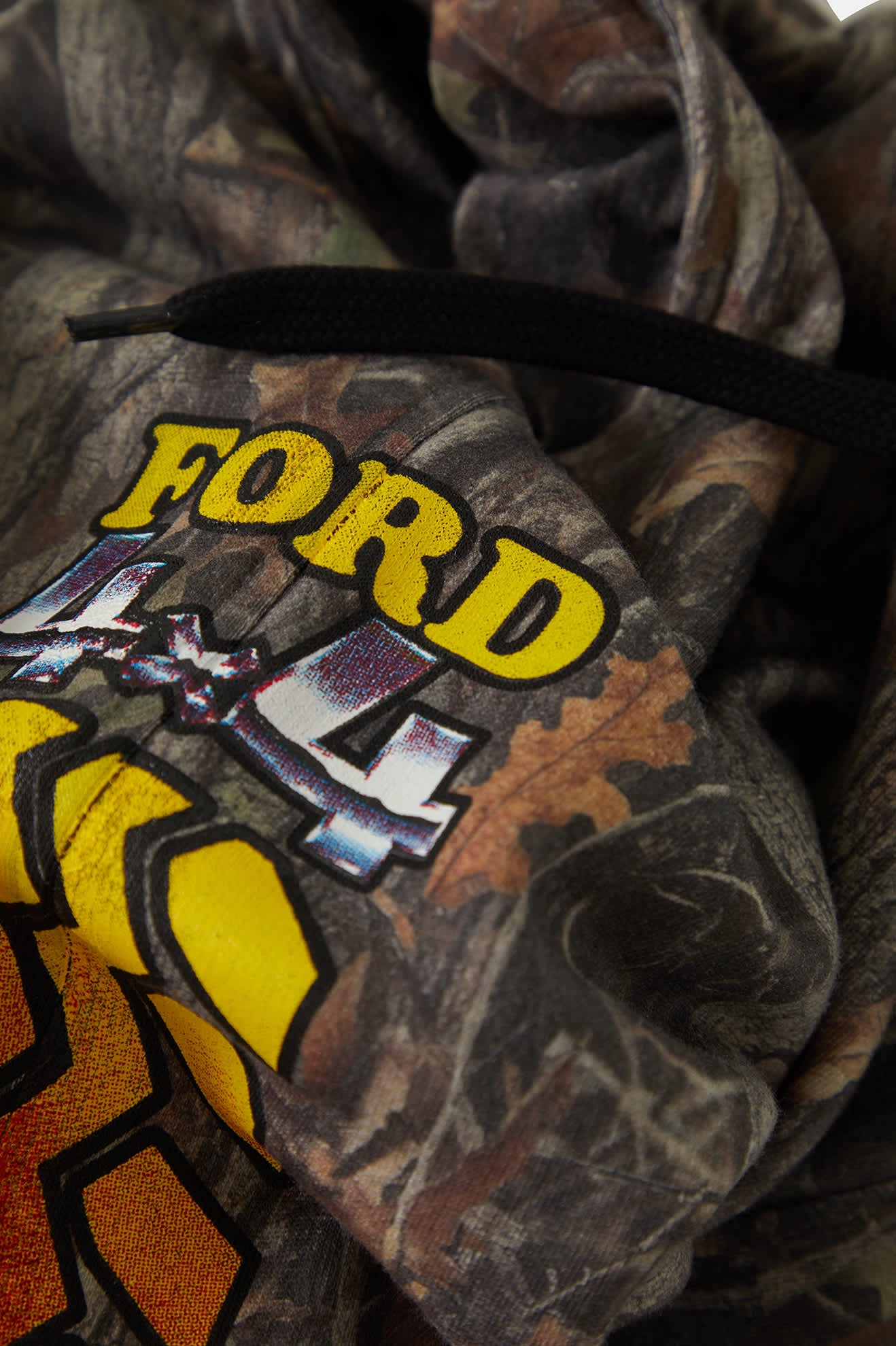 brixton-ford-4x4-chrome-sweatpant-jogginghose-boxwood-green-print image 8