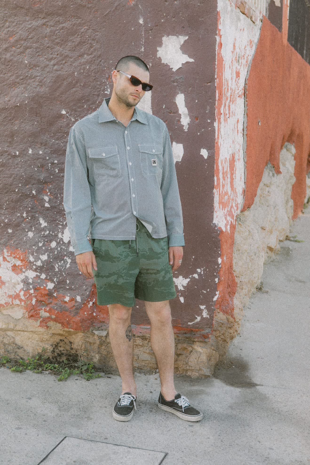 brixton-journey-active-short-olive-tiger-camo image 7