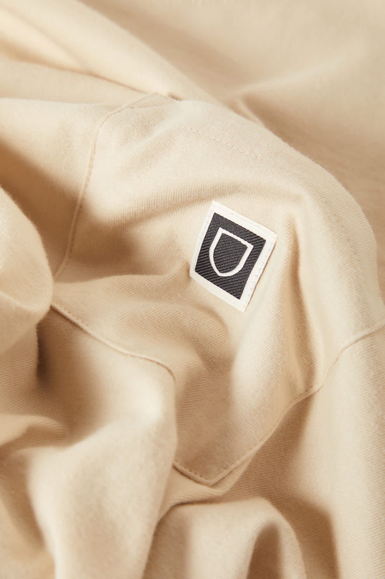 brixton-beta-shield-pocket-t-shirt-cream-baumwolle image 2