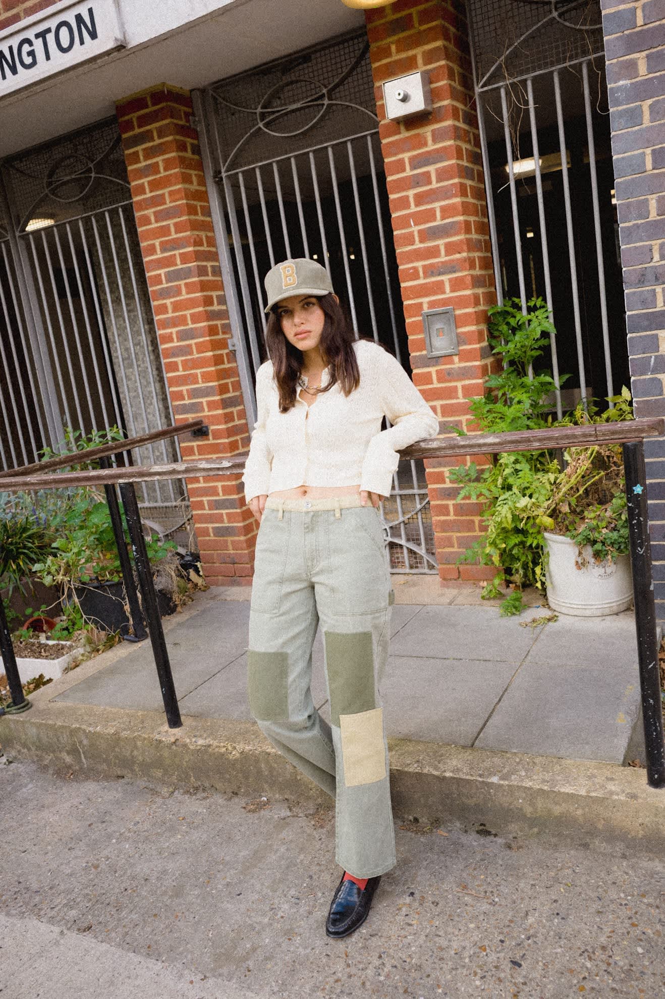 brixton-big-b-adjustable-hat-cord-dark-olive-corduroy image 4