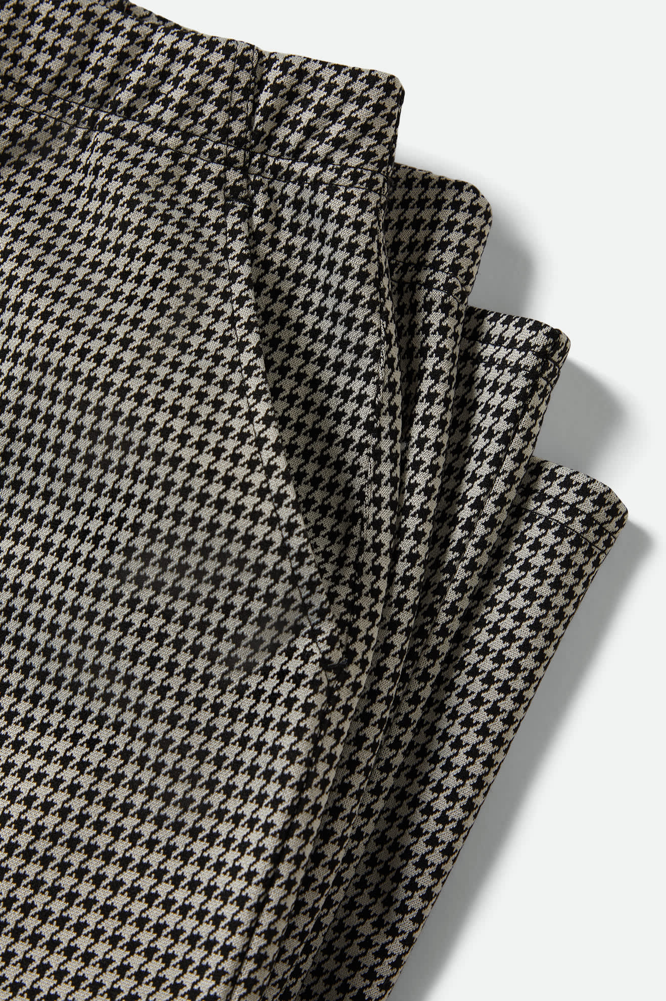 brixton-houndstooth-leisure-trouser-hose-winter-white-black image 6
