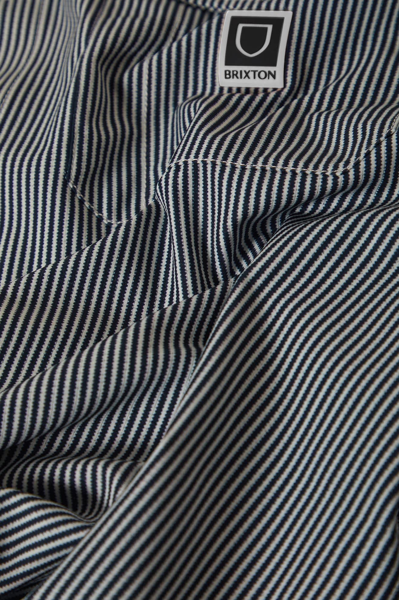 brixton-journey-lightweight-hemd-navy-white-stripe-langarm image 8