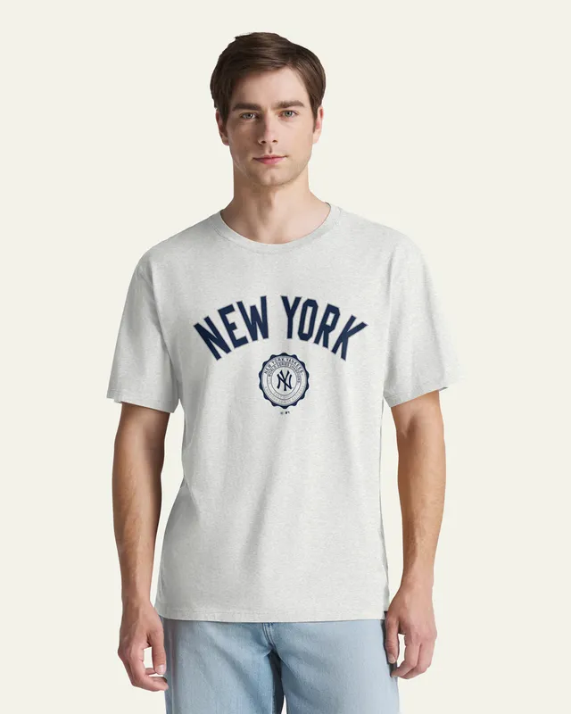 new-york-yankees-crest-bend-47-everyday-tee-relay-grey image 1