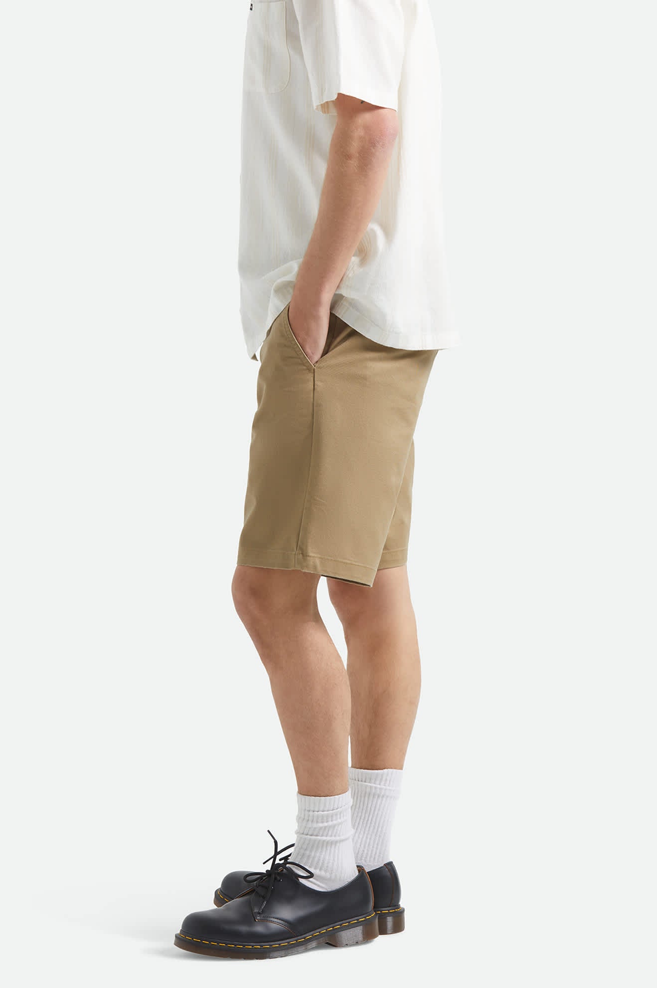 brixton-santo-chino-shorts-khaki-stretch-recycled-19-inch image 3