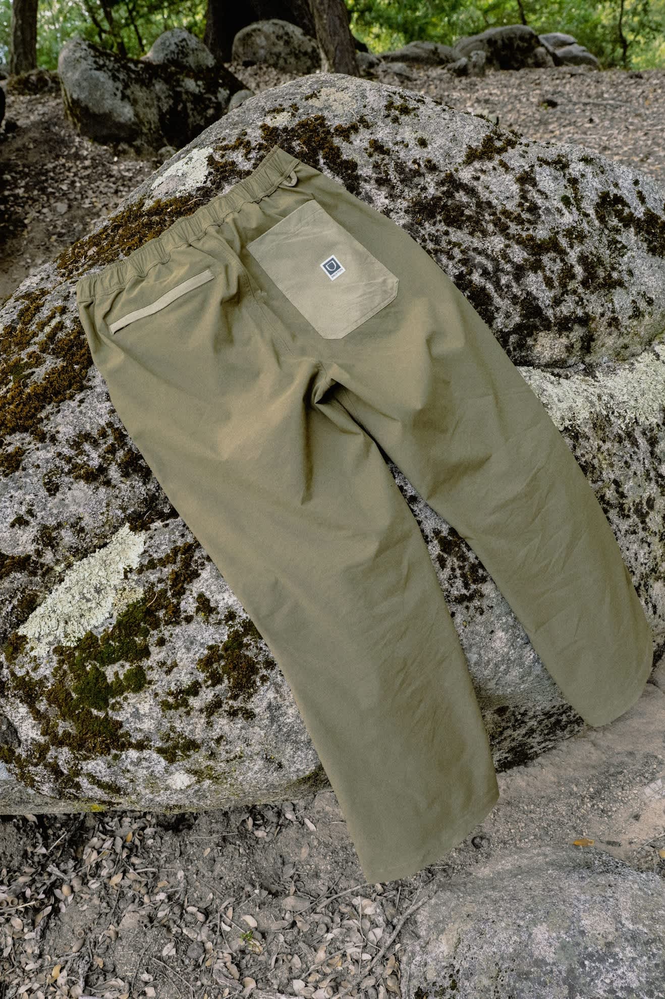 brixton-journey-utility-pant-dark-olive-nylon image 5