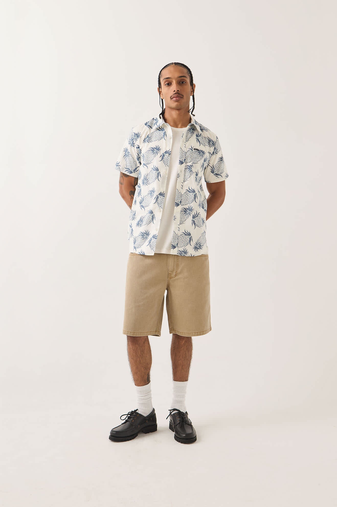 brixton-charter-print-shirt-off-white-pineapple-kurzarmhemd image 2